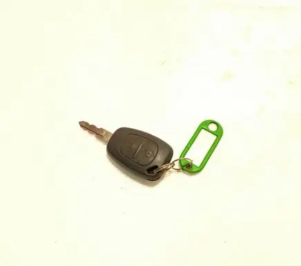 Renault Master II Ignition key/card 