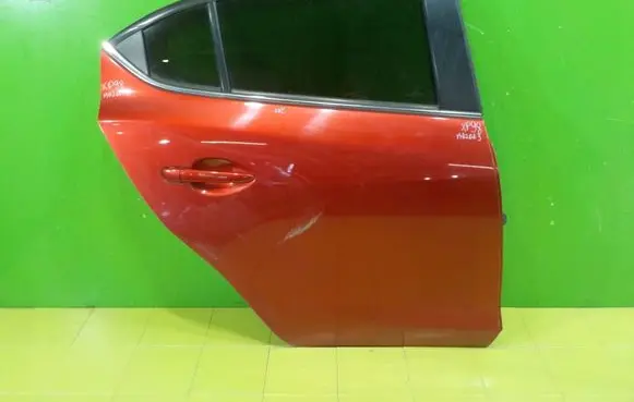 Mazda 3 II Rear door XP98