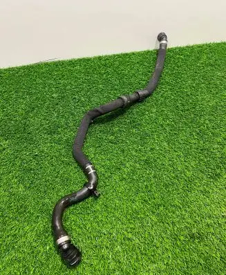 BMW X5 G05 Engine coolant pipe/hose 8742652