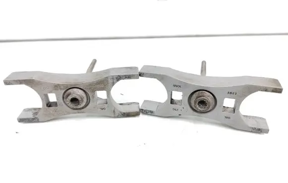 Volkswagen Golf VII LP gas injectors rail housing 