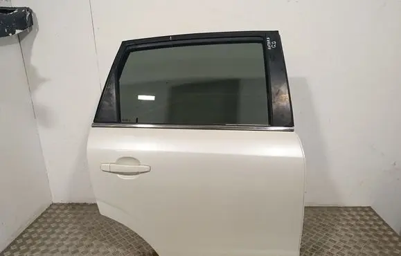 Opel Antara Rear door 