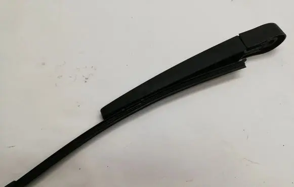 BMW 3 E90 E91 Rear wiper blade 7118206