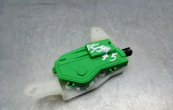 Fuel tank cap lock motor