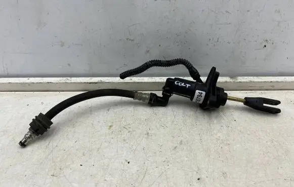 Mitsubishi Colt Clutch master cylinder a4542900004