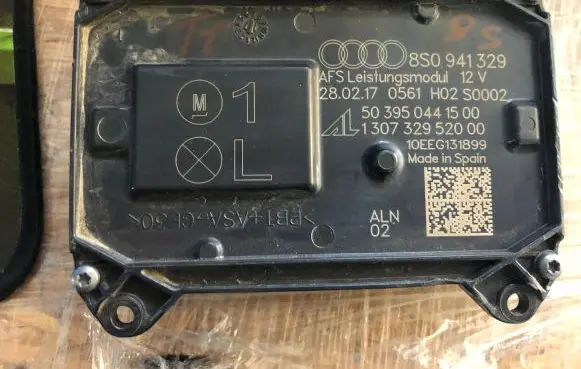 Audi TT TTS RS Mk3 8S Headlight ballast module Xenon 8S0941329