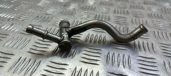 Suzuki Grand Vitara II Engine coolant pipe/hose 8200366950