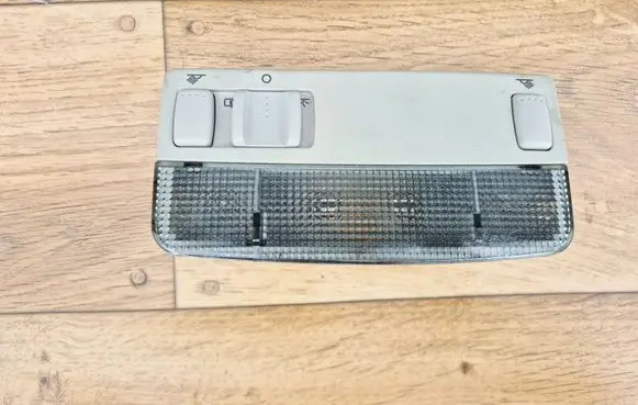 Seat Toledo II (1M) Front seat light 3B0947105C