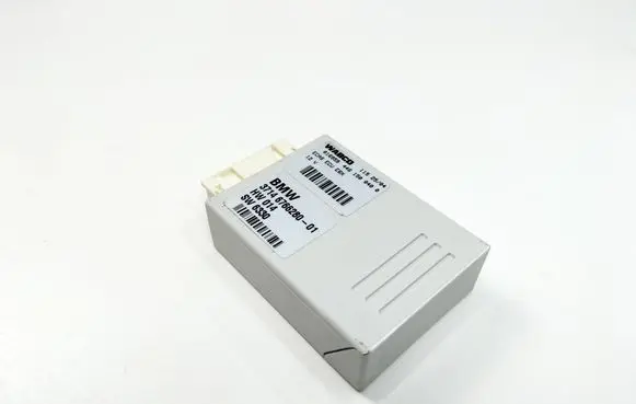 BMW 5 E60 E61 Suspension control unit/module 6766280