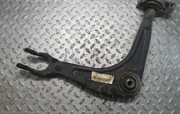 Front lower control arm/wishbone