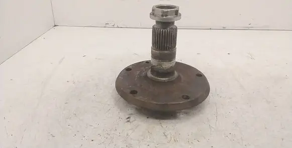 BMW 5 E34 Rear wheel hub