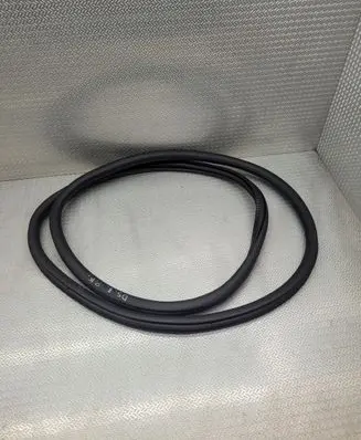 DS Automobiles 3 Crossback Front door rubber seal 9820823880