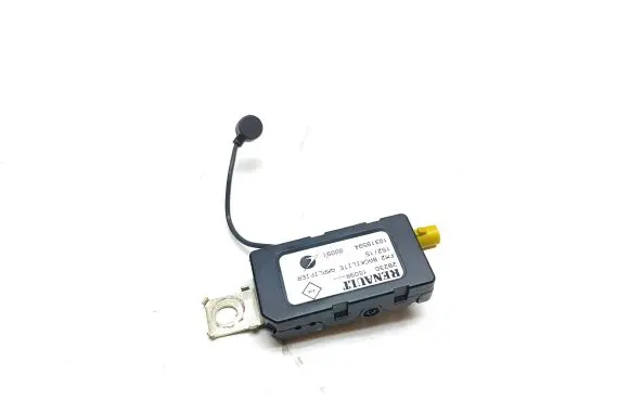 Renault Kadjar Aerial antenna amplifier 282301509R 10319594 00091