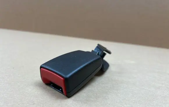 Porsche 911 996 Rear seatbelt buckle 99680316600