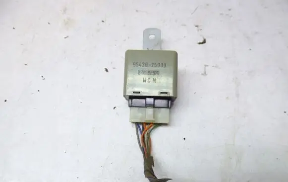 Hyundai Accent Other relay 95420-25000