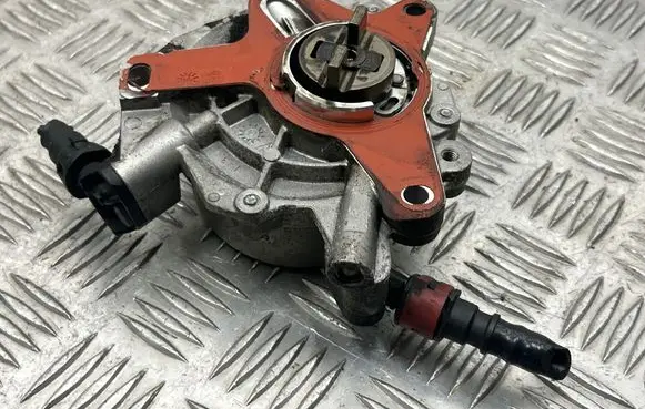 Ford Mondeo MK V Vacuum pump 9674192280 7042250300 14T3191839