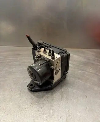 Volkswagen Golf VI ABS Pump 1K0907379BL 10096103643 10061939551