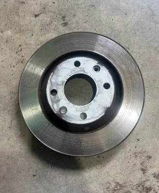 Peugeot 208 Front brake disc 503464