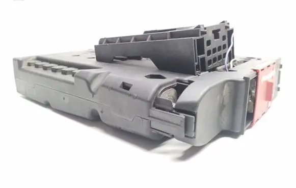 Mercedes-Benz C W204 Fuse module A2075401850
