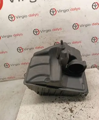 Renault Fluence Air filter box 8201089804 70387075 165006500R