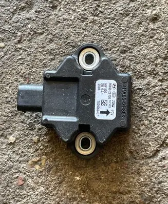Hyundai Santa Fe ESP acceleration yaw rate sensor 956902B100