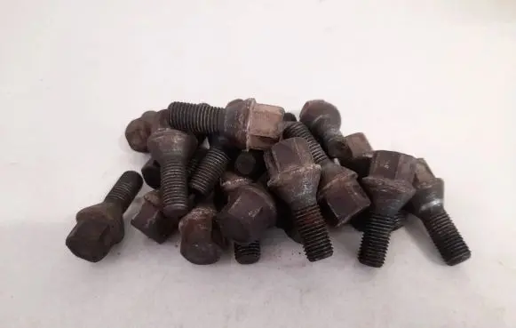 Fiat Croma Nuts/bolts 