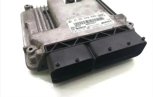 Opel Insignia A Engine control unit/module 55573539 0281015774 1039S34068