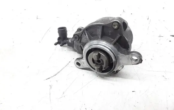 Renault Espace - Grand espace IV Vacuum pump 8200102535