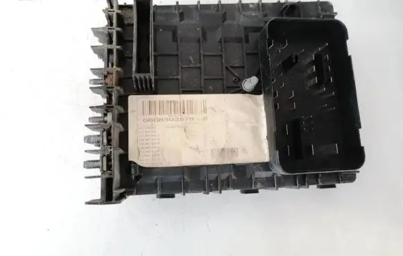 Volkswagen Golf V Fuse box set 1k0937125a 0-1718307-1