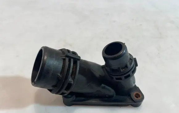 BMW 3 E90 E91 Engine coolant pipe/hose 7800048