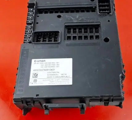 Smart ForTwo II Central body control module A4519001902
