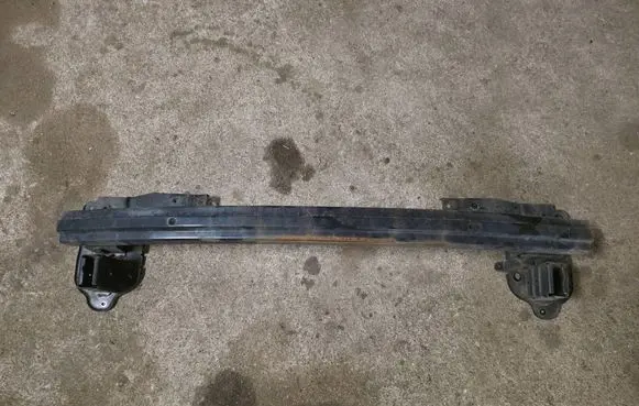 KIA Sportage Front bumper cross member