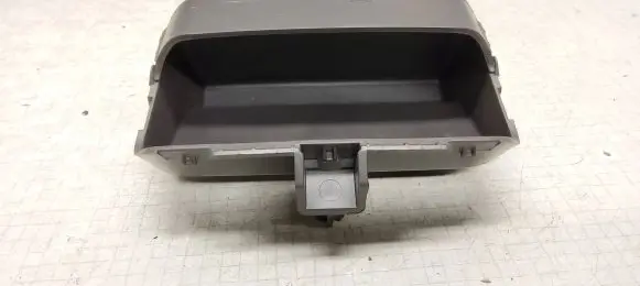 Ford Focus ST Front trunk storage compartment PEMD15