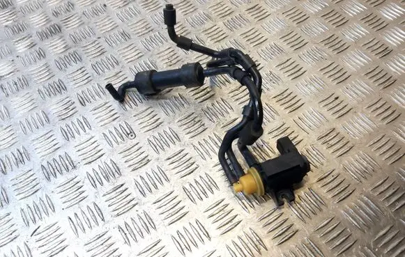 Volkswagen Jetta VI Vacuum valve 1N0906627B 03G129808C