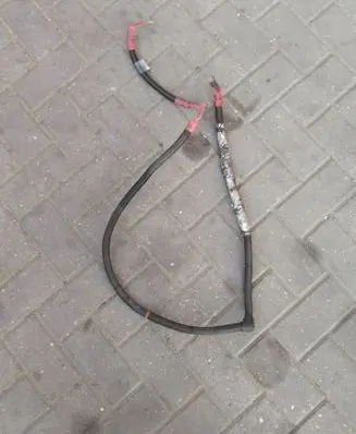 Positive cable (battery)