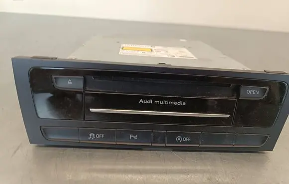 Audi A5 Sportback 8TA Radio/CD/DVD/GPS head unit AD100169005 608251200805 DA103858