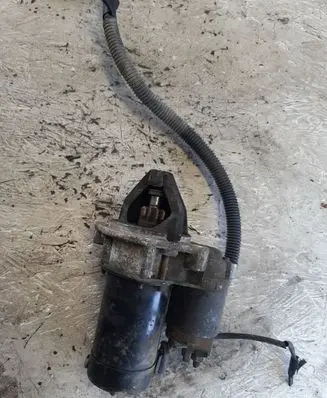 Mercedes-Benz E W210 Starter motor 0041518101