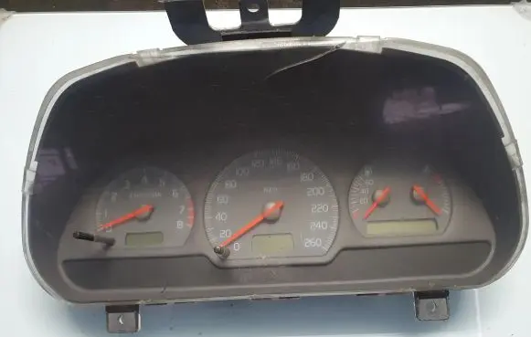 Volvo S40, V40 Speedometer (instrument cluster) SW30887707 30857494 99W03D2
