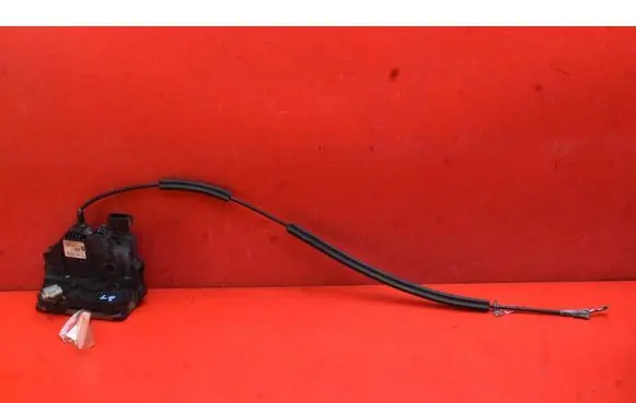 Opel Corsa D Front door lock 13258271EE