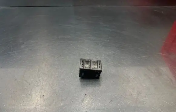 Ford S-MAX Seat heating switch 6M2T19K314AC 110412