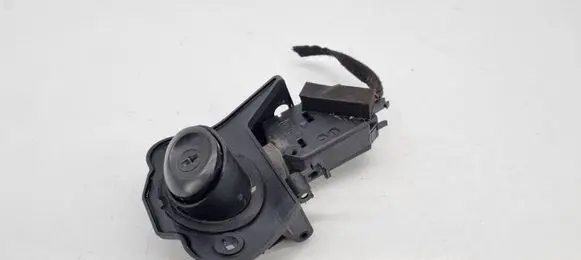 Citroen Saxo Tailgate boot lock/latch motor 15689