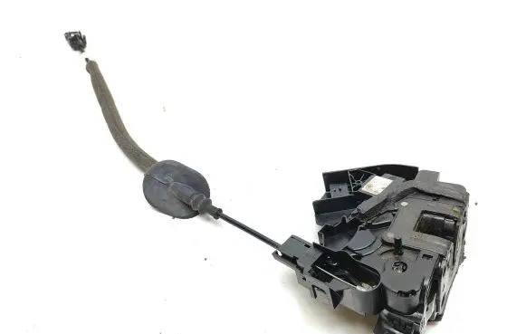 Renault Megane IV Rear door lock 825025227R 16943021A