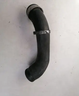 Mercedes-Benz E W211 Engine coolant pipe/hose