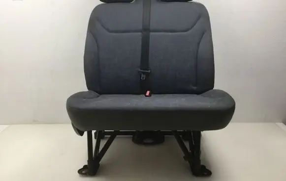 Nissan Primastar Front passenger seat 8640000QAG