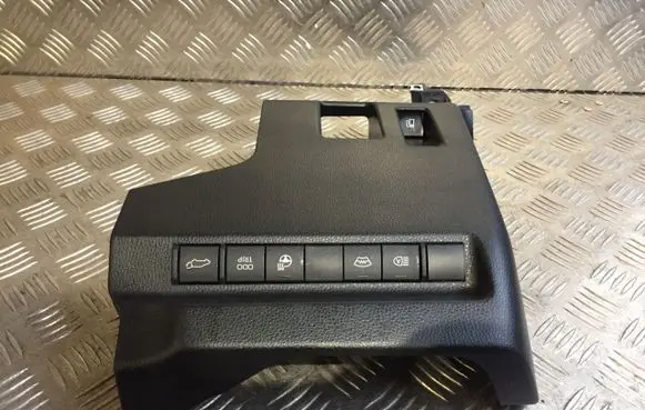 Toyota RAV 4 (XA40) Steering wheel airbag 