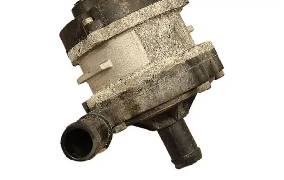 Hyundai Ioniq Electric auxiliary coolant/water pump 369100E500