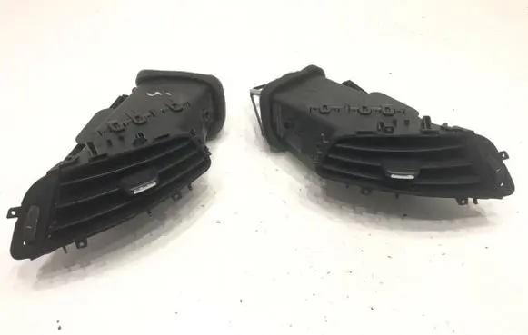 Dashboard side air vent grill/cover trim