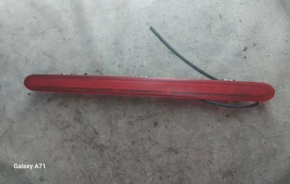 Volkswagen Touran I Third/center stoplight 1T0945097A