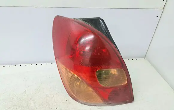 Toyota Corolla Verso E121 Rear/tail lights