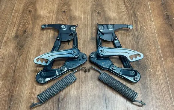 Mercedes-Benz SL AMG R129 Engine bonnet/hood hinges 1298800228 A1298800228 1298800128