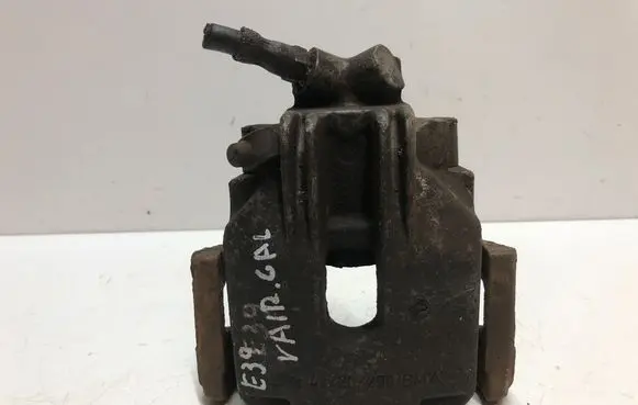 BMW 5 E39 Rear brake caliper